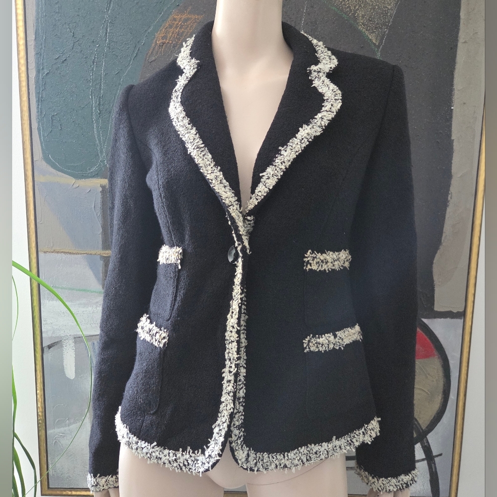 Korinna | Single Breasted Bouclé Tweed Blazer